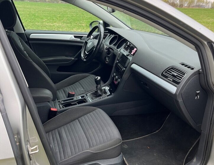 Volkswagen Golf Hatchback 0,0 110 kw