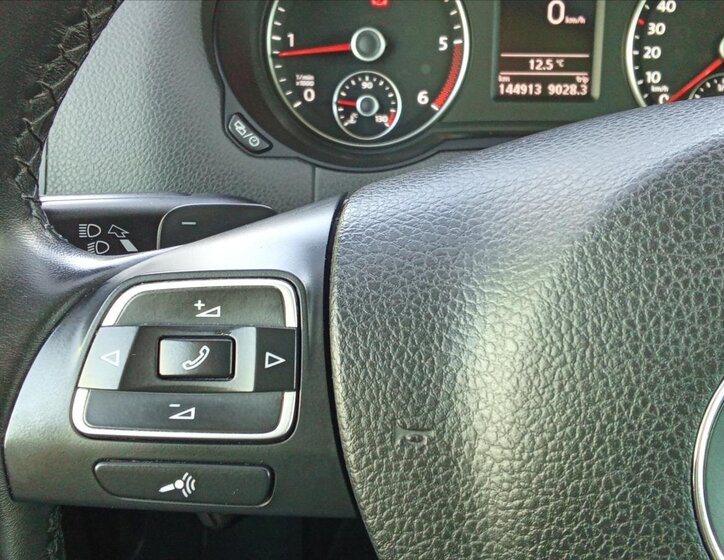 Volkswagen Sharan MPV 2,0 l 103 kw