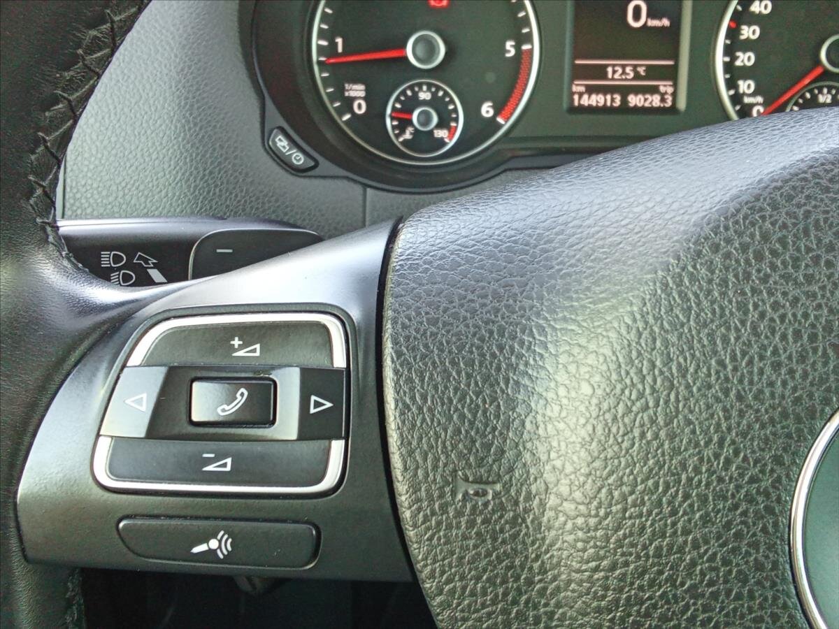 Volkswagen Sharan MPV 2,0 l 103 kw