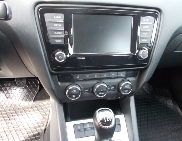 Škoda Octavia Kombi 2,0 l 110 kw