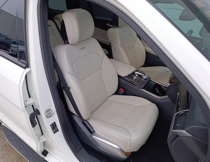 Mercedes-Benz GLS SUV 3,0 l 190 kw