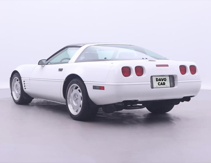 Chevrolet Corvette 5