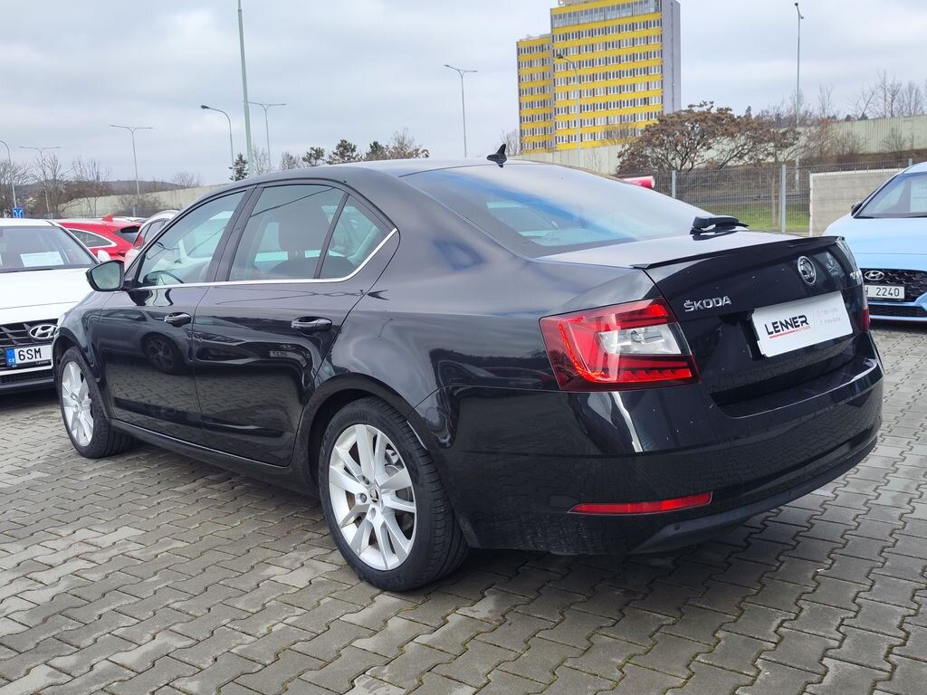Škoda Octavia Liftback 1,8 l 132 kw