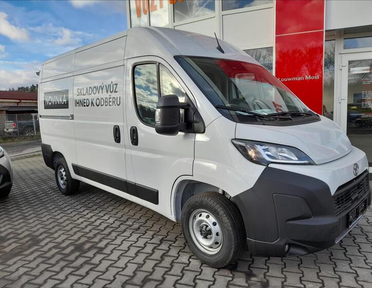Toyota Proace Max 3