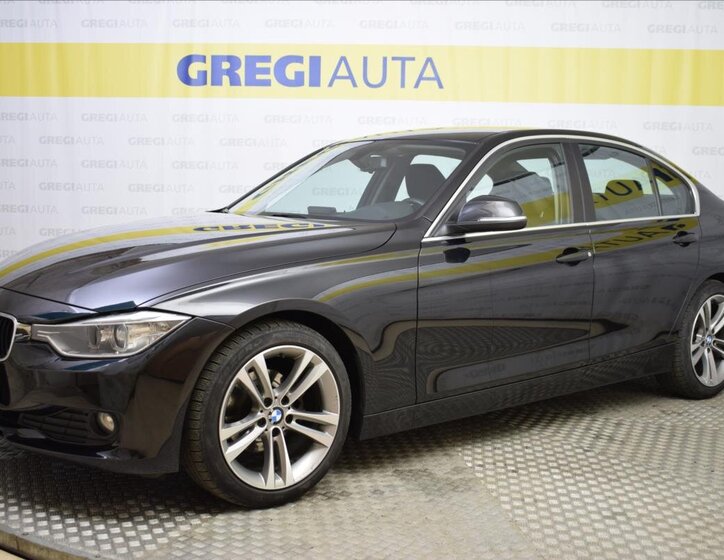 BMW Řada 3 Sedan / Limuzína 1,6 l 100 kw
