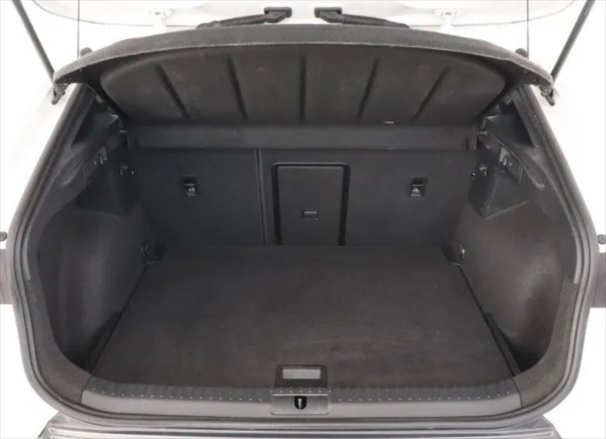 Cupra Formentor SUV / Terénní 0,0 110 kw