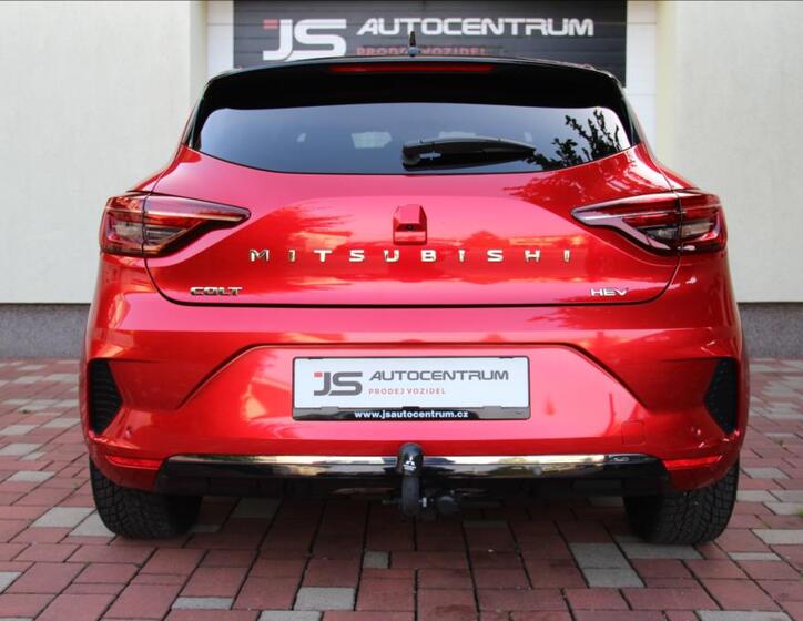 Mitsubishi Colt 9