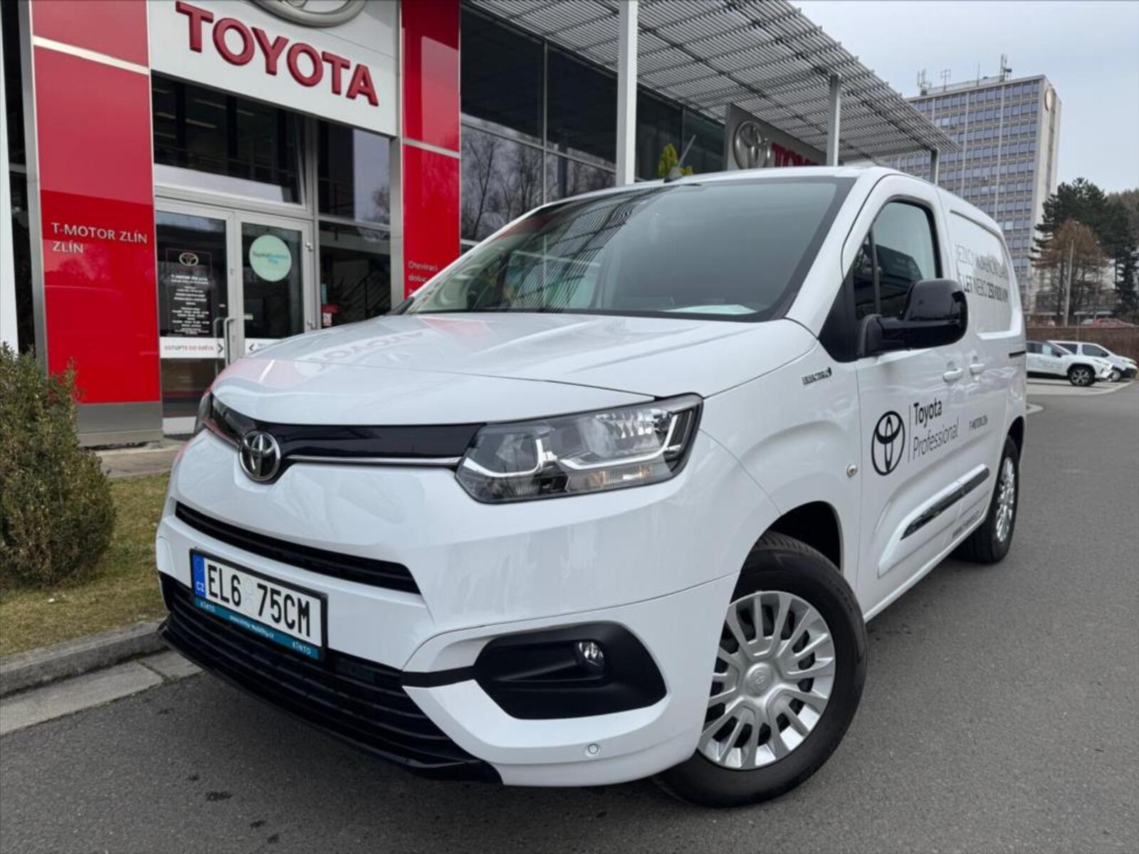 Toyota ProAce City 4