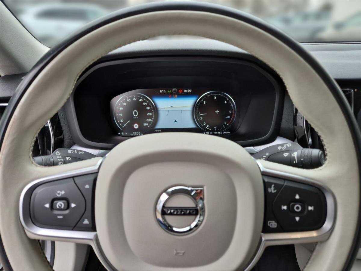 Volvo V60 Kombi 2,0 l 110 kw