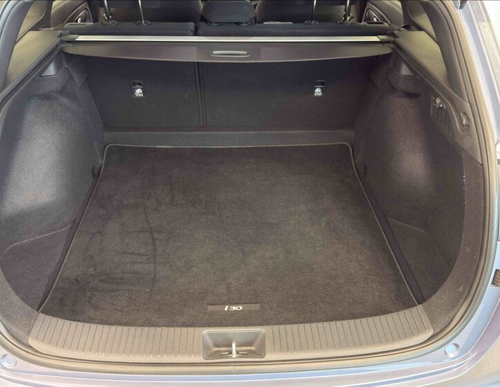 Hyundai i30 Kombi 998,0 73 kw