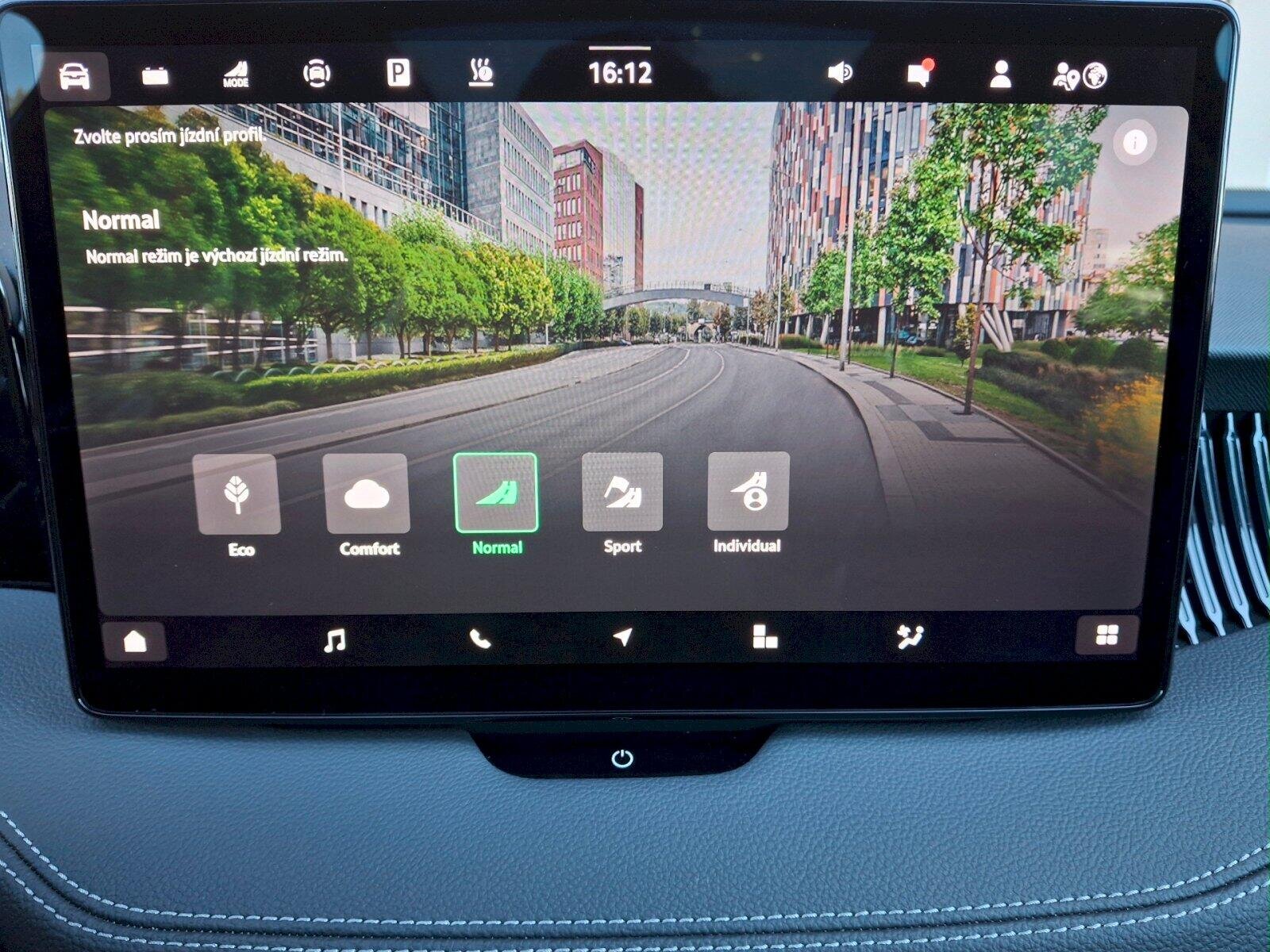 Škoda Superb Kombi 1,5 l 150 kw