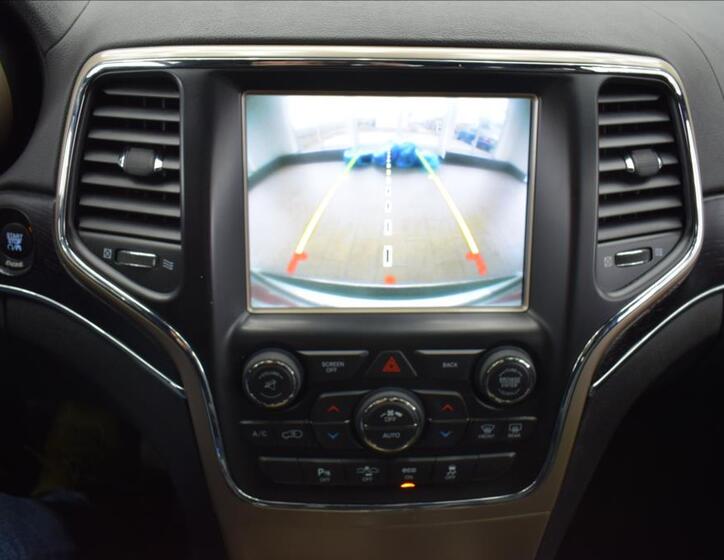 Jeep Grand Cherokee 32