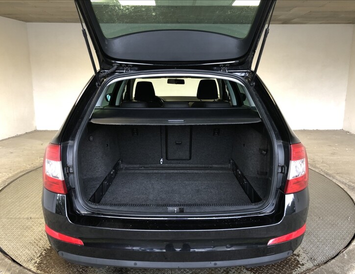 Škoda Octavia 13