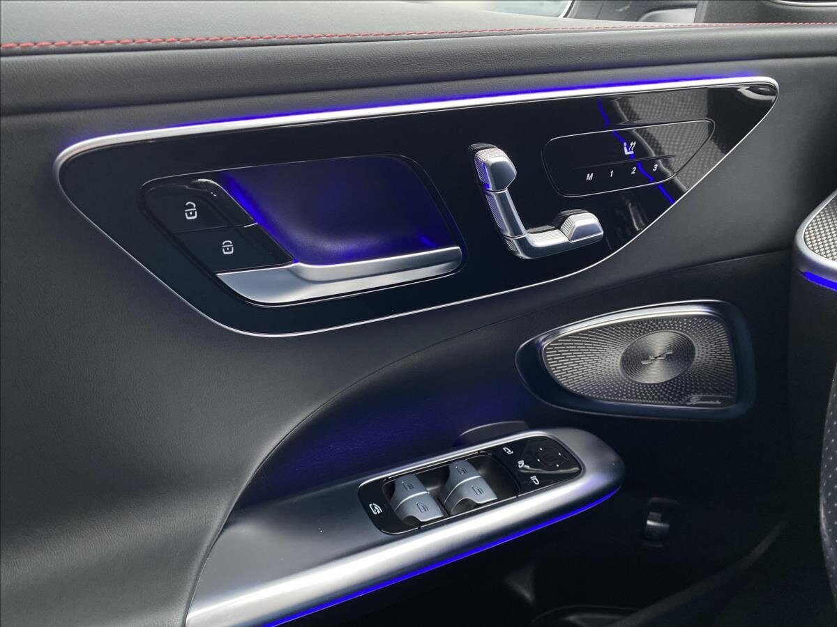 Mercedes-Benz Třídy C Kombi 2,0 l 300 kw