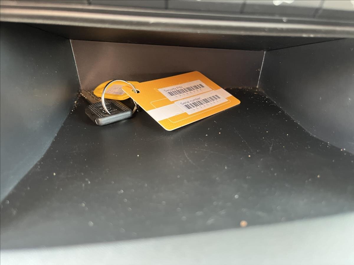 Peugeot Partner Skříň 1,5 l 75 kw