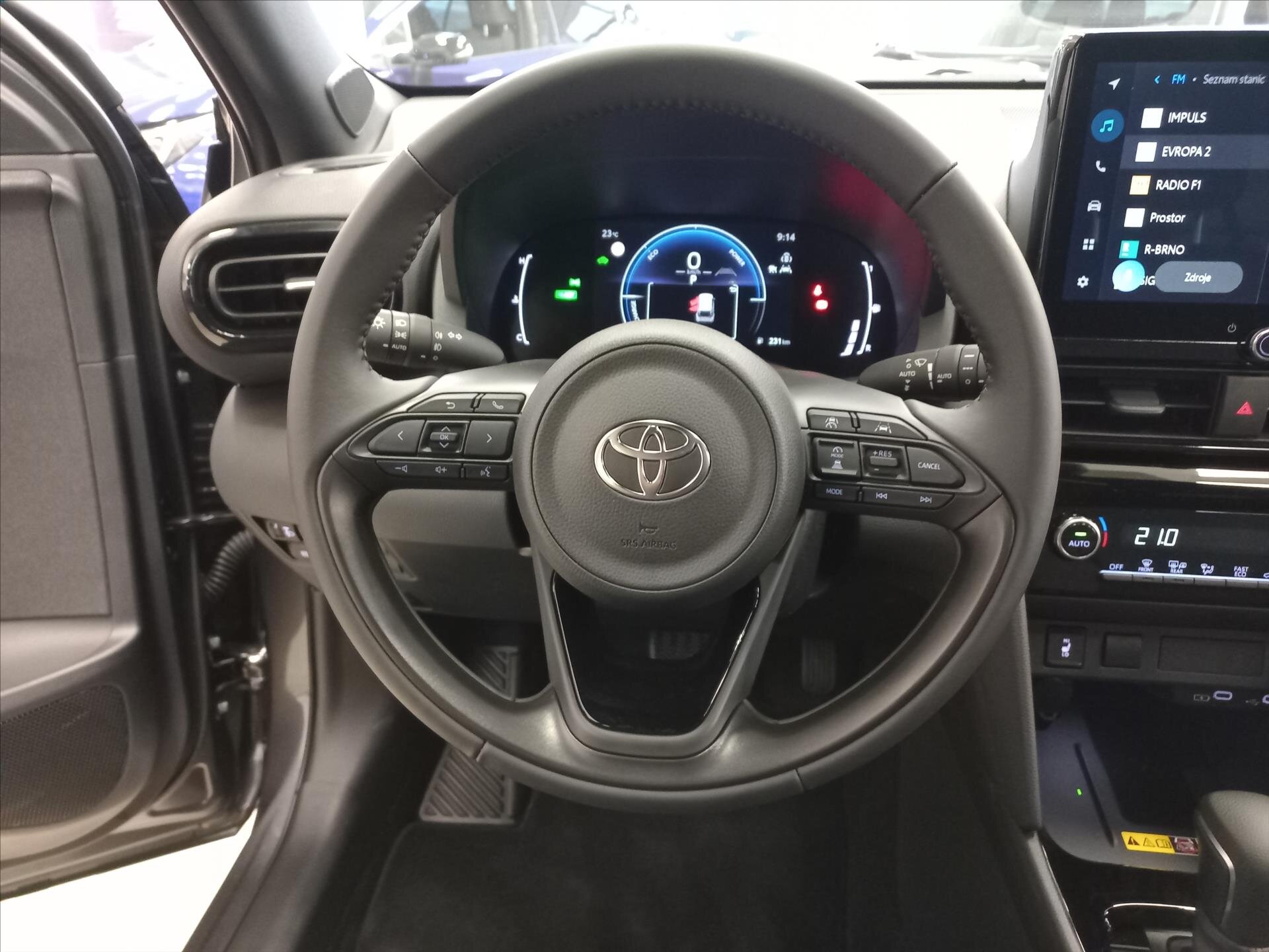 Toyota Yaris Cross CUV 1,5 l 68 kw