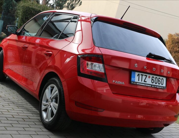 Škoda Fabia Hatchback 999,0 70 kw