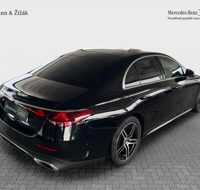 Mercedes-Benz Třídy E 5