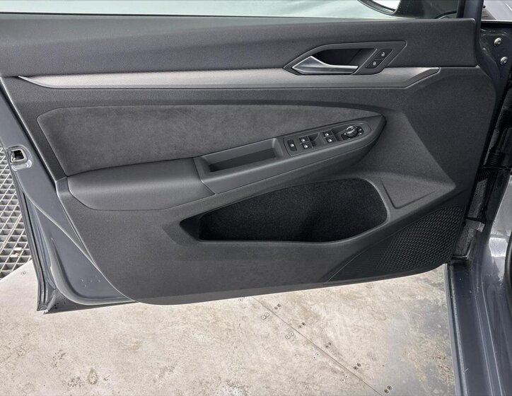 Volkswagen Golf Kombi 1,5 l 110 kw