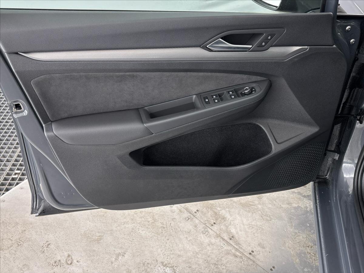 Volkswagen Golf Kombi 1,5 l 110 kw