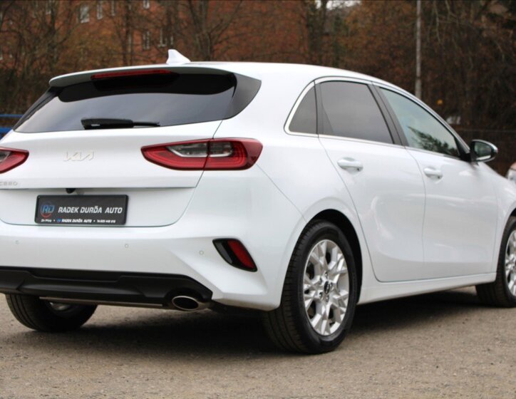 KIA Ceed Hatchback 1,5 l 117 kw