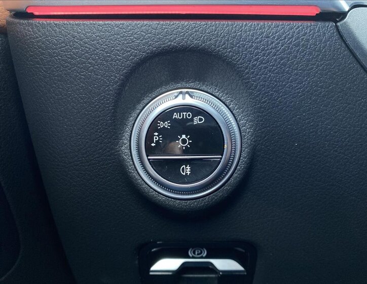 Mercedes-Benz Třídy C 16