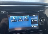 Mitsubishi Outlander SUV / Terénní 2,3 l 110 kw