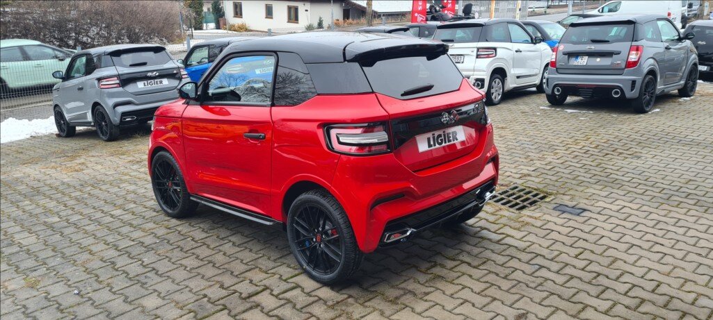 Ligier JS 50 Hatchback 0,0 6 kw