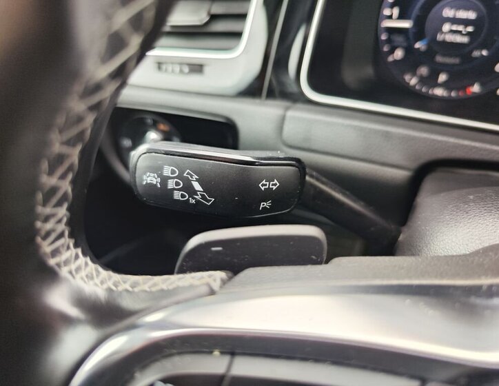 Volkswagen Golf Kombi 2,0 l 110 kw