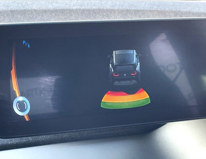 BMW i3 Hatchback 647,0 75 kw