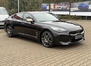 KIA Stinger Hatchback 3,3 l 269 kw