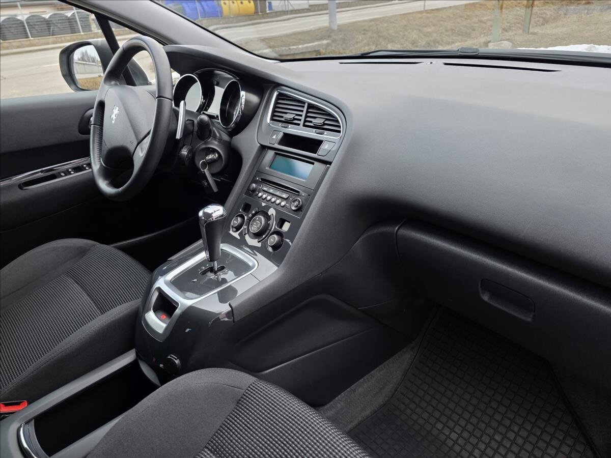 Peugeot 5008 Kombi 1,6 l 84 kw