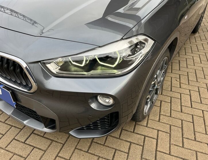 BMW X2 SUV 2,0 l 140 kw