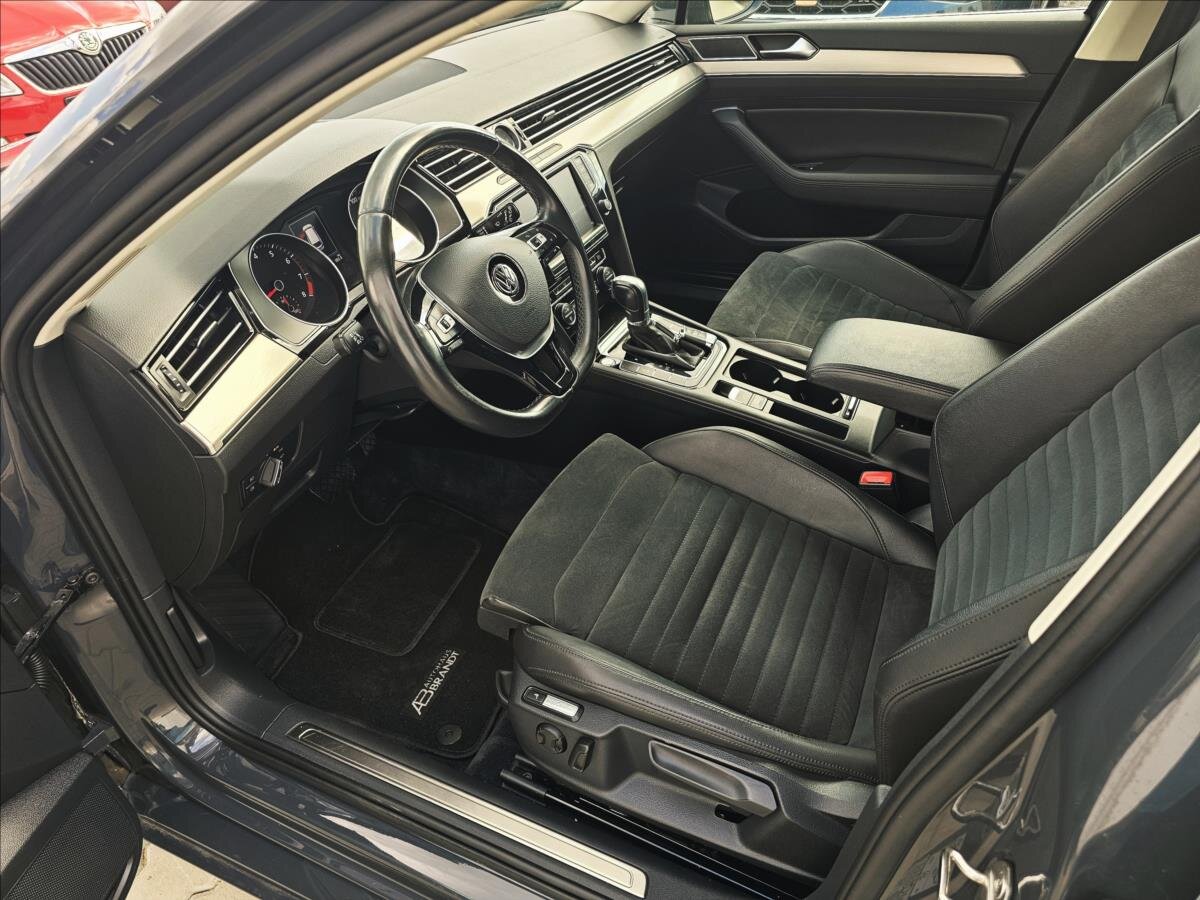 Volkswagen Passat Kombi 1,4 l 110 kw