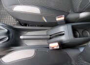 Peugeot 208 Hatchback 1,2 l 60 kw