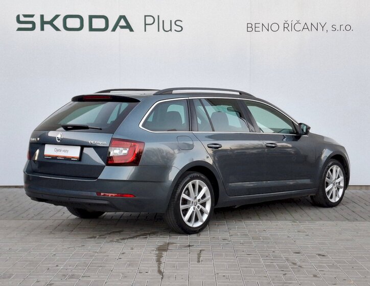 Škoda Octavia 2