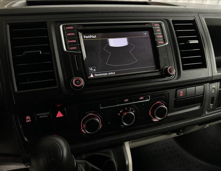 Volkswagen Transporter 24