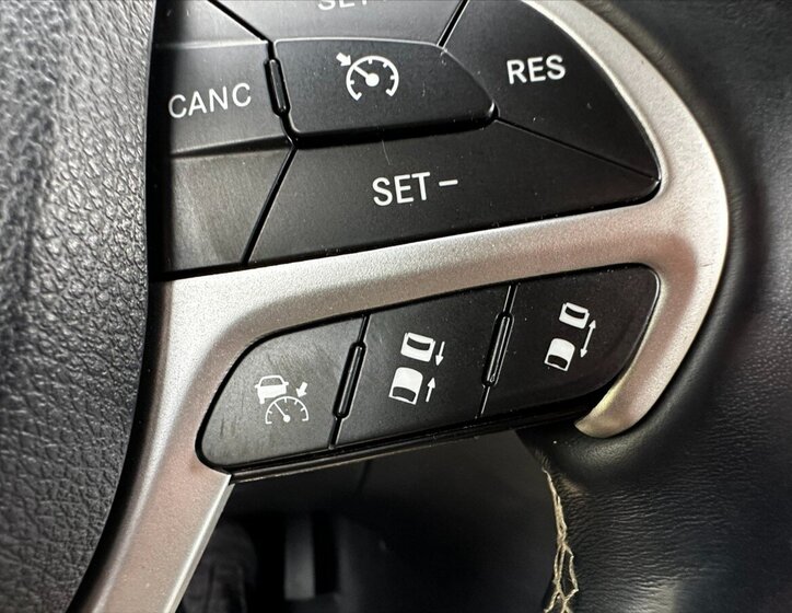 Jeep Grand Cherokee Kombi 3,0 l 184 kw