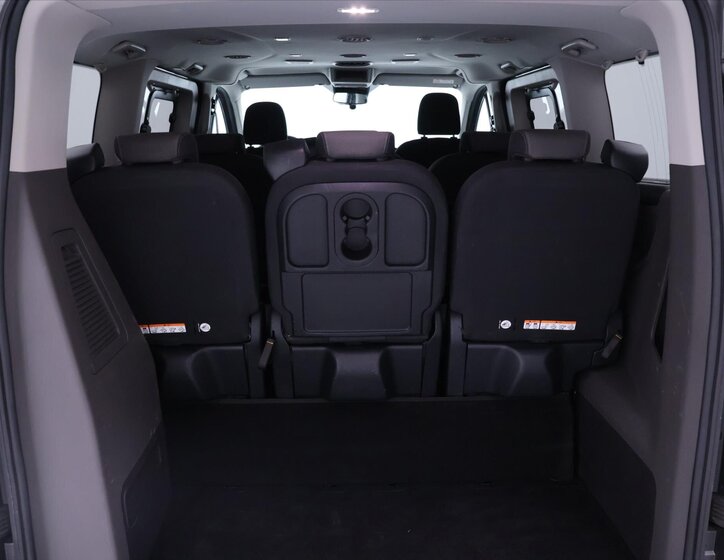 Ford Tourneo Custom Kombi 2,0 l 95 kw