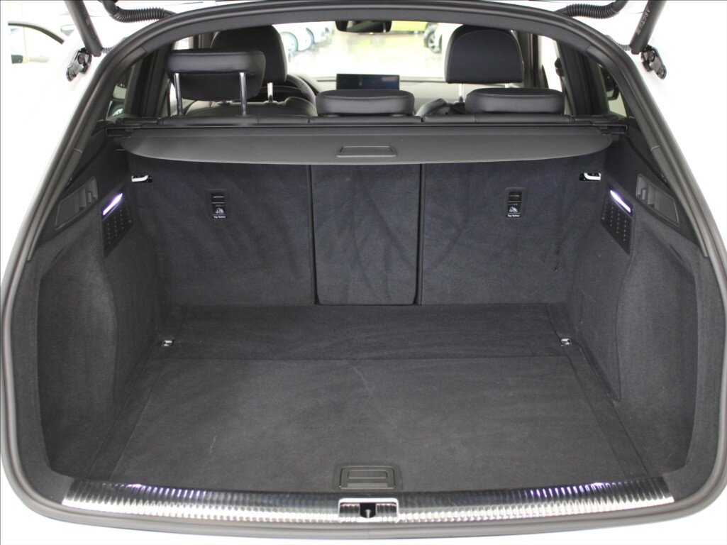 Audi Q5 SUV 2,0 l 150 kw