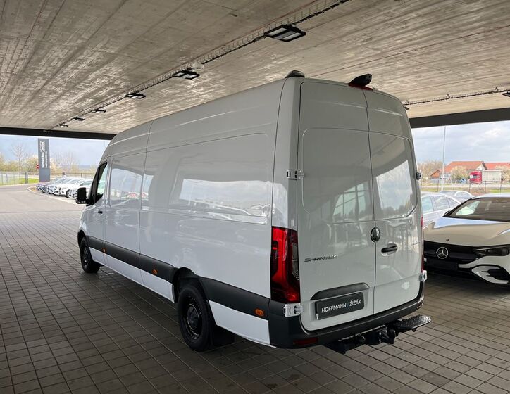 Mercedes-Benz Sprinter 7
