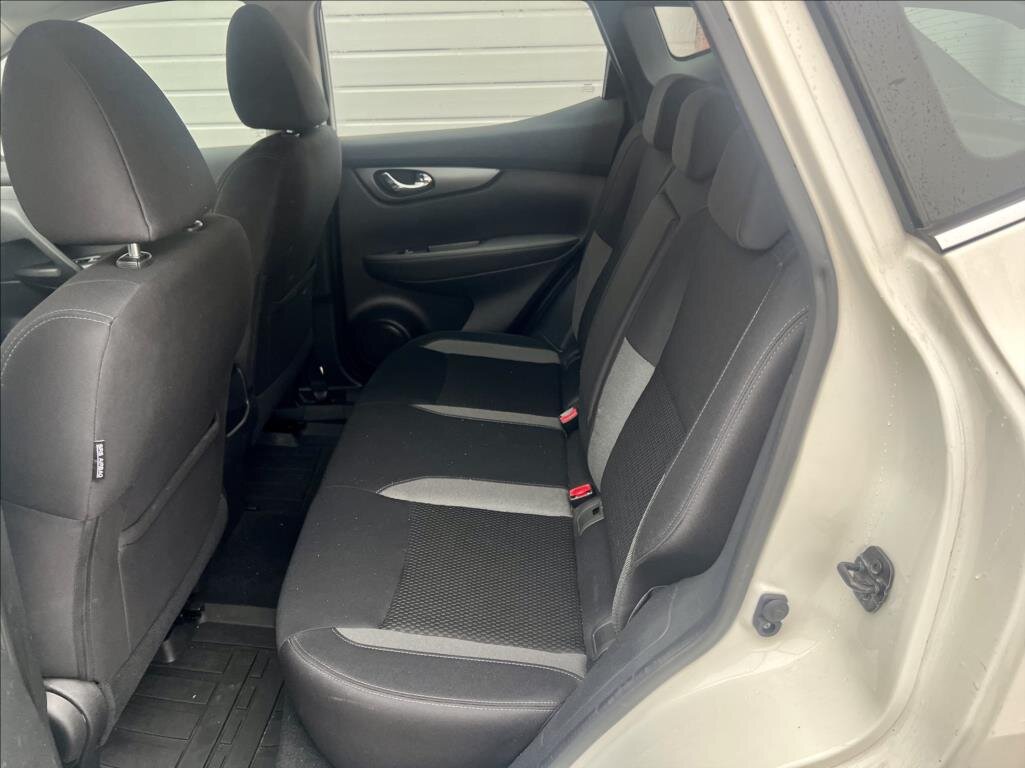 Nissan Qashqai SUV 1,5 l 85 kw