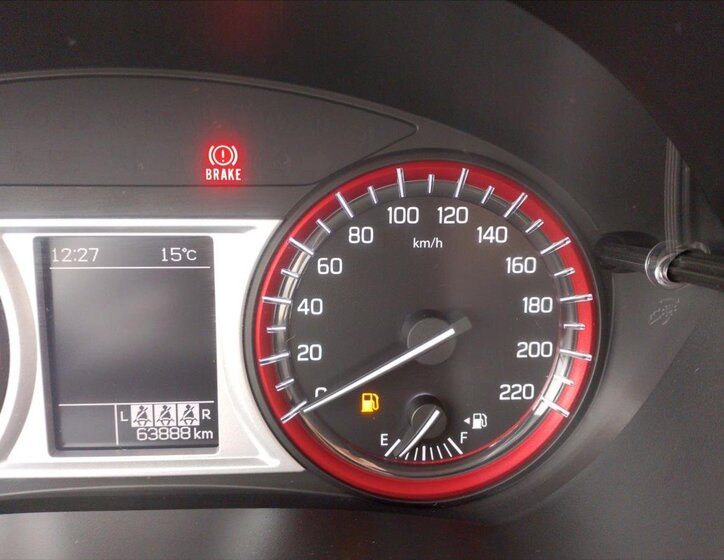 Suzuki Vitara SUV 1,4 l 103 kw