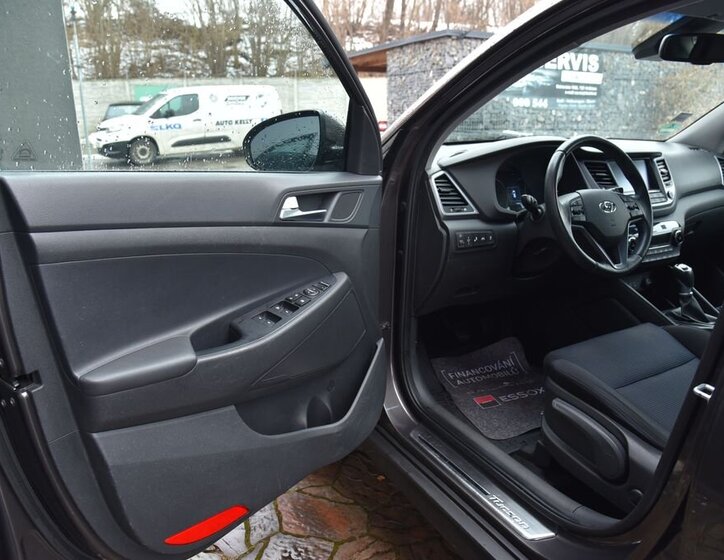 Hyundai Tucson SUV 1,6 l 130 kw