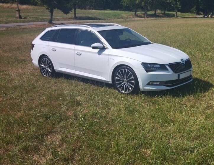 Škoda Superb Kombi 0,0 235 kw