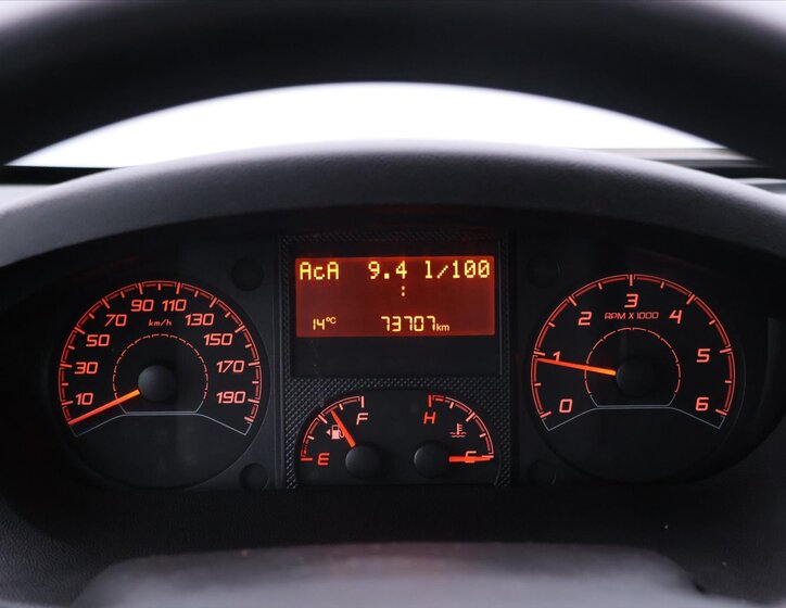 Peugeot Boxer Skříň 2,2 l 121 kw