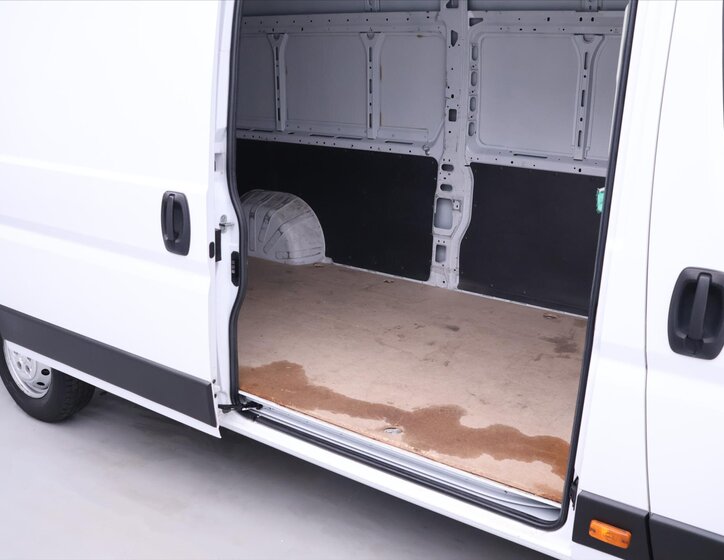 Peugeot Boxer Ostatní 2,2 l 103 kw