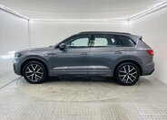Volkswagen Touareg Kombi 3,0 l 210 kw