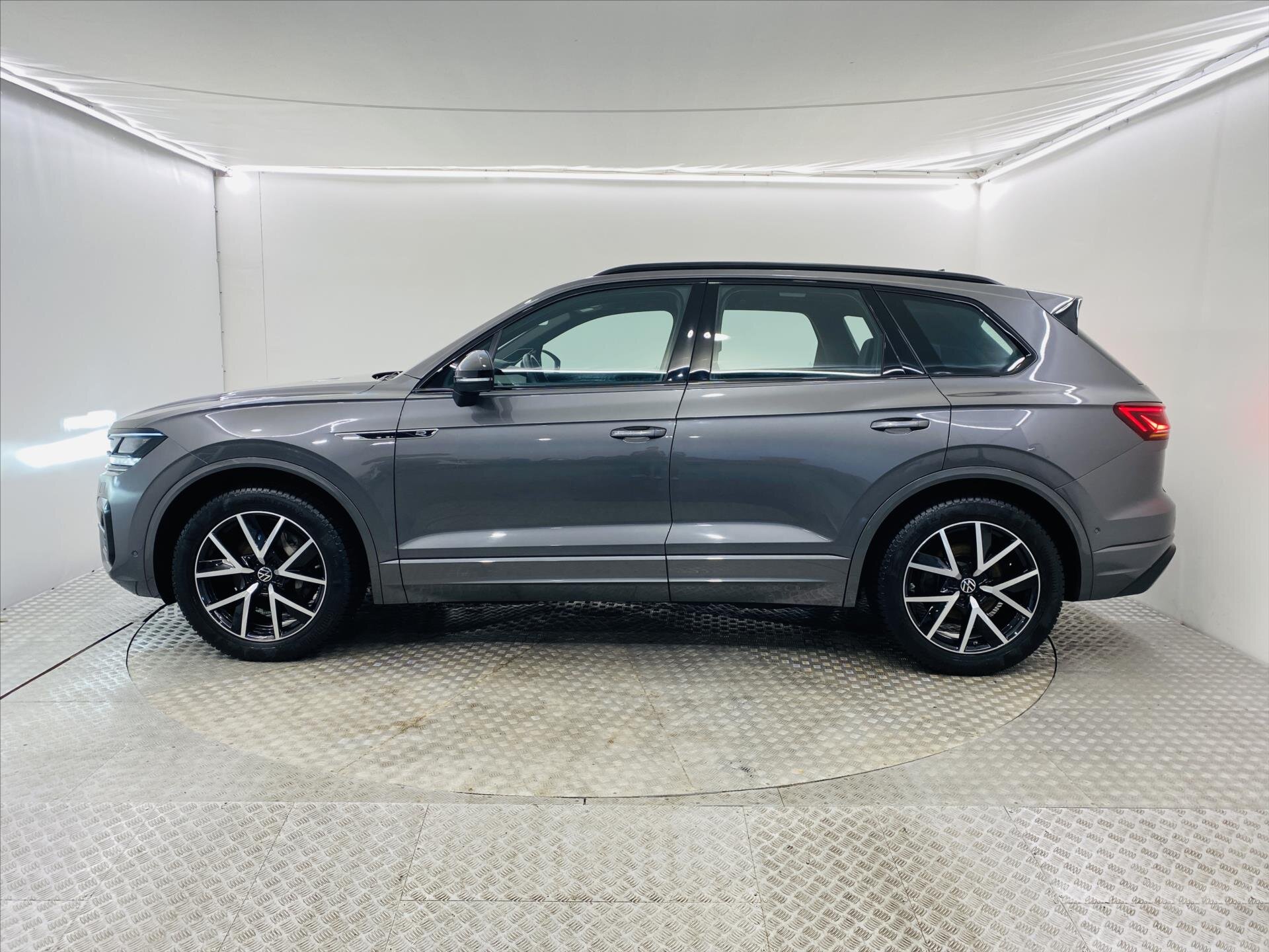 Volkswagen Touareg Kombi 3,0 l 210 kw