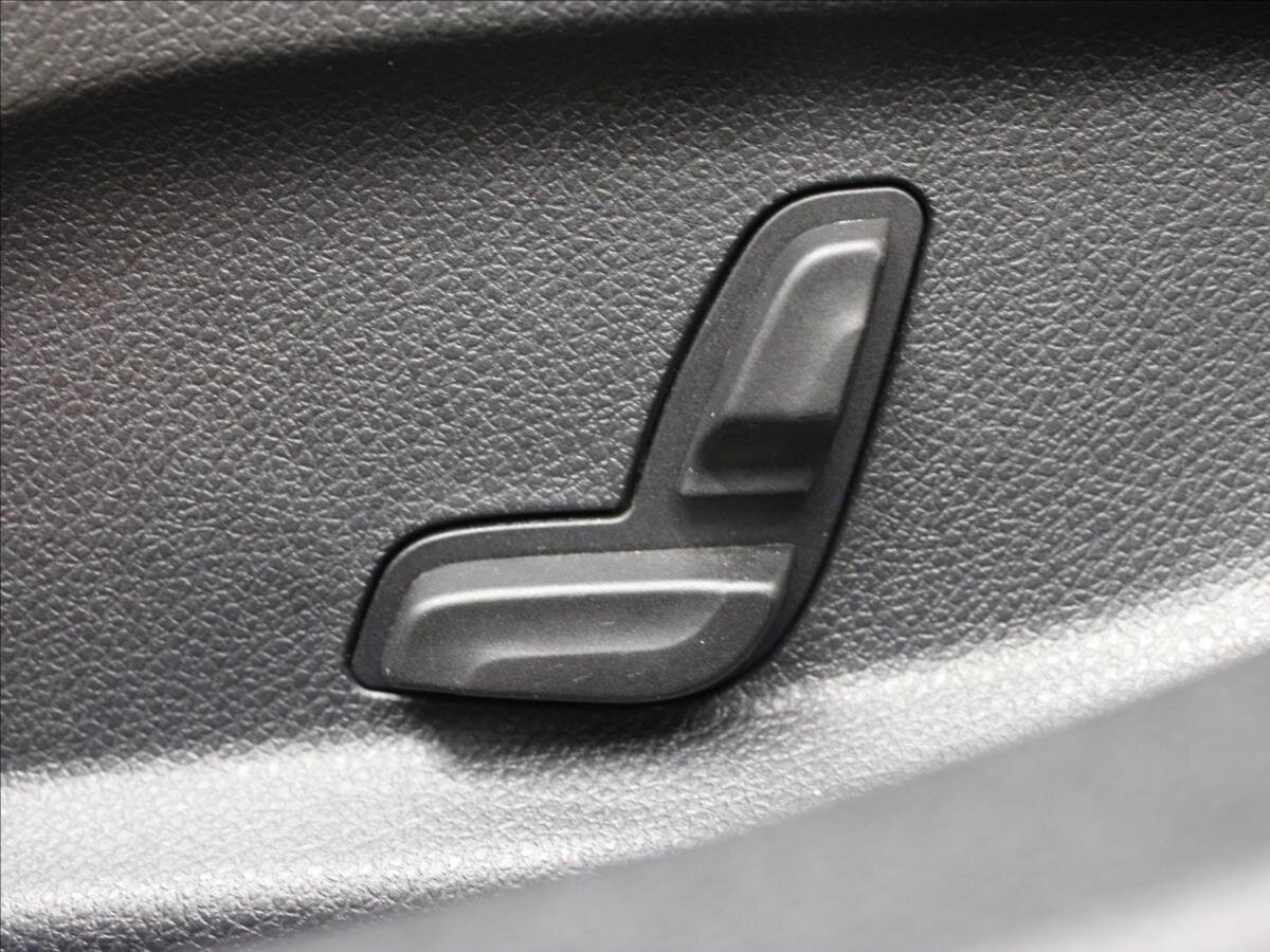 Mercedes-Benz Třídy C Kombi 2,0 l 135 kw